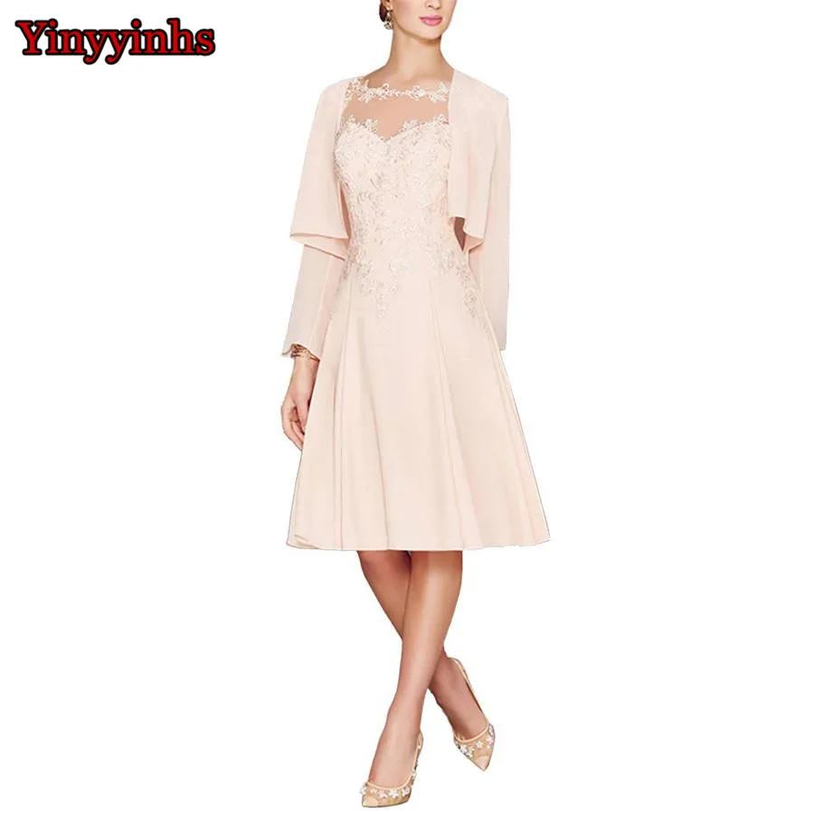 

Plus Size Lace Mother of the Bride Dresses Knee Length 2 Piece with Jacket Wedding Party Groom Mother Gown Evening Formal Gowns
