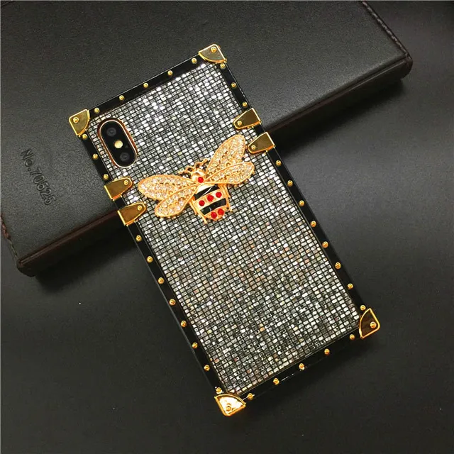 Louis Vuitton Supreme collaboration iphone 13/13 pro max case bear iphone  12/12 pro carrying case