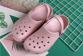 

Women Sandals Summer Slippers Crocse fashion non-slip beach Water shoes for men couples outdoor stream-tracing sandal 2020