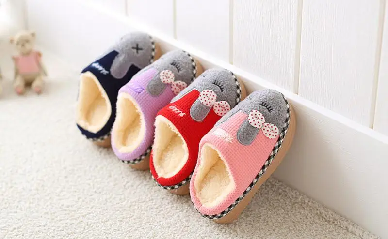 Children Indoor Slippers Warm Plush Cartoon Style Boys Girls Winter Home Floor Shoes Slip On Soft Kids Bedroom Slides SH080403