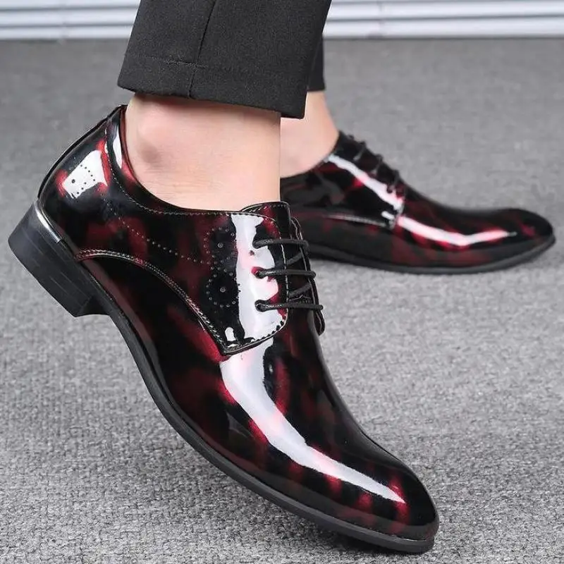 

38~48 Large Size Mens Red Bottom Patent Leather Brogues Dress Shoes Pointed Toe Lace Up Formal Wedding Derby Suit Leather Shoes