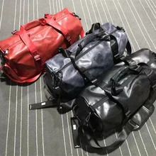 

New Retro Travel Bag Large Capacity Bucket Bag PU Shoulder Bag Luggage Bag Men and Women Wet and Dry Separation Gym Bag Solid