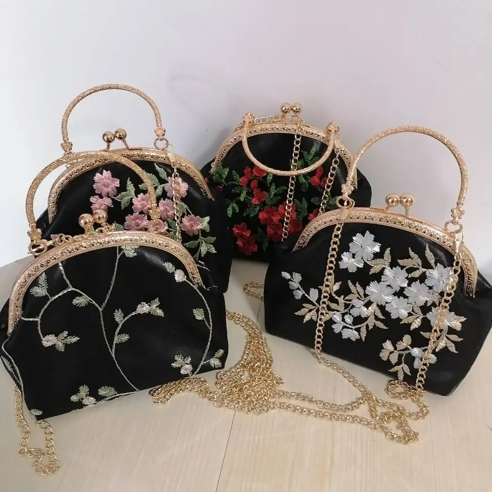 Classic Embroidery Flowers Kiss lock Shell Bags Bag Chain Women Shoulder Crossbody Bag Vintage Designer Women's Handbags