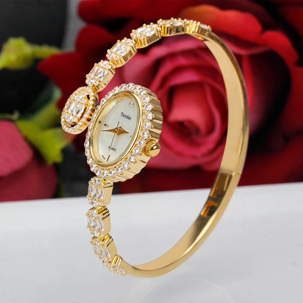 

Good Qualtiy AAA Zircon Elements Leaf Austrian Crystal Bracelet Watch for Wedding Party Fashion Jewelry Made with Wholesale
