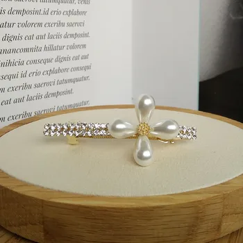 

2020 New Design Korean Crystal Imitation Pearl Elegant Women Barrettes Flower Hair Clip Hairgrip Hairpin Girls Hair Accessories
