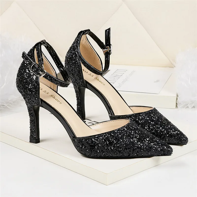 size 2 sandals ladies