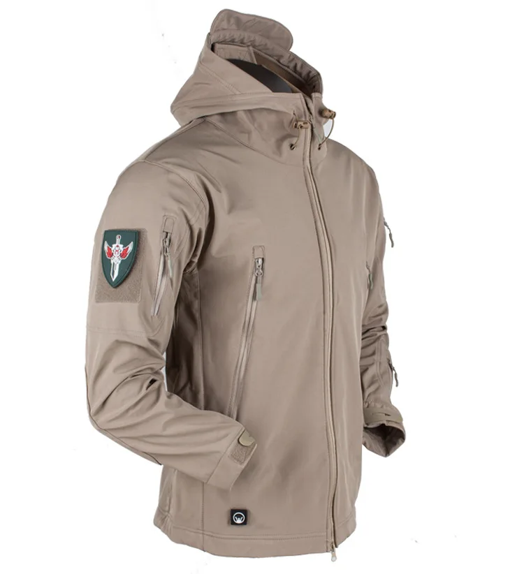 Армейская зеленая тактическая куртка Военная Униформа пальто Мужская мягкая оболочка Повседневная Верхняя одежда с капюшоном мужская теплая дышащая одежда