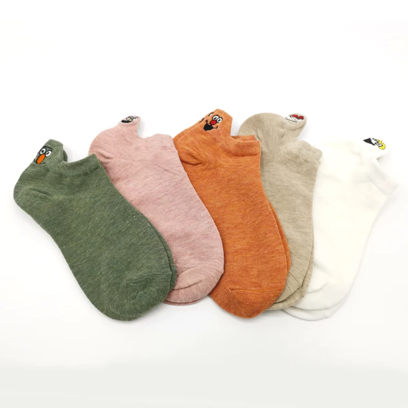 5 пар/упак. каваи вышитые выразительные женские носки счастливые Модные ботильоны забавные Женские носочки хлопок Лето карамельный цвет - Цвет: 5 Pairs