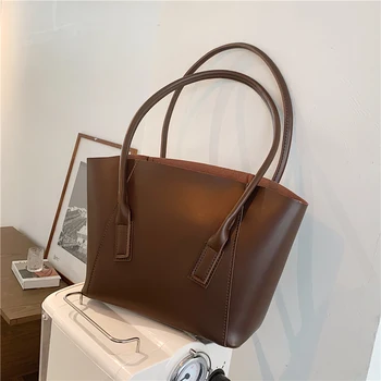 

Simple Retro Women's Pouches Autumn and Winter 2020 New Fashion All-Match Shoulder Bag Internet Hot Casual Underarm Bag