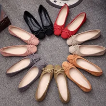 Новое поступление Женские балетки на плоской подошве с бантом; квадратный носок; женские слипоны; Цвет Черный Туфли без каблуков из искусственной замши туфли лодочки, лоферы Дамская обувь на весну