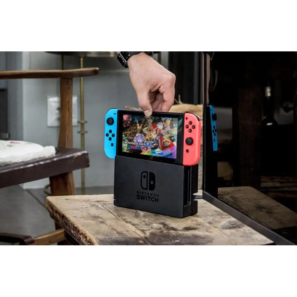 Nintendo Switch (Neon Blue/Red) + Mario Kart 8 Deluxe + Super