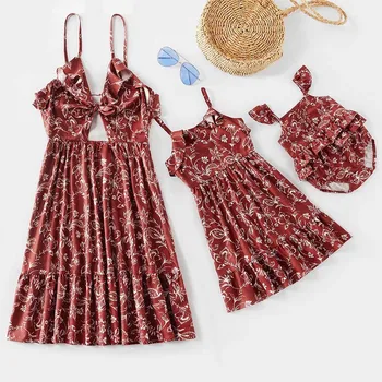 

2020 New Summer Family Matching Outfits Dress Mother and Daughter Clothes Family Look Adult Kids Dress Baby Romper