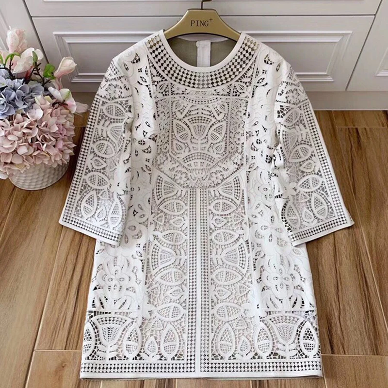 LING HAN Elegant PUskin Embroidery dresses Sexy Hollow Out Floral temperament Slim dress Autumn new women