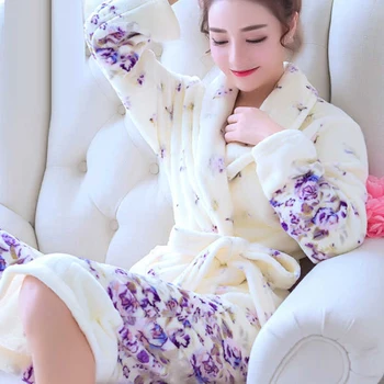

Women Pajama 2019 Autumn Winter Pajamas Flannel Thick Warm Ladies Robes Women Sleepwear Elegant Female Homewear