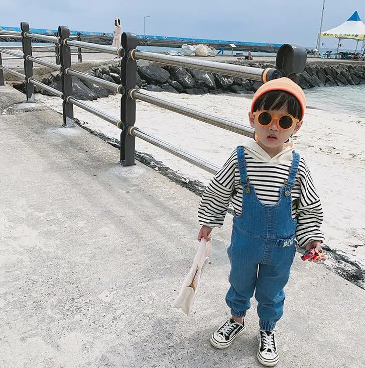 Новые джинсовые комбинезоны для мальчиков осенние модные джинсовые штаны для мальчиков; HX424