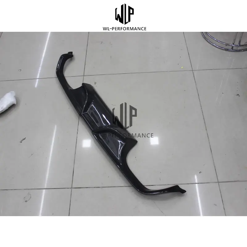 宝马F82 M4 AK款后唇   5