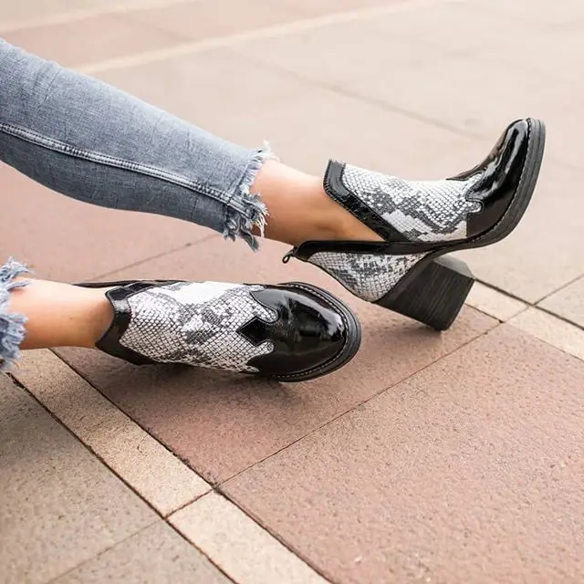 

2019 Large Size Women's Shoes Sexy Autumn Winter Ankle Boots Female Women Boots Fashion Snake Scale Pointed Toe High Heels