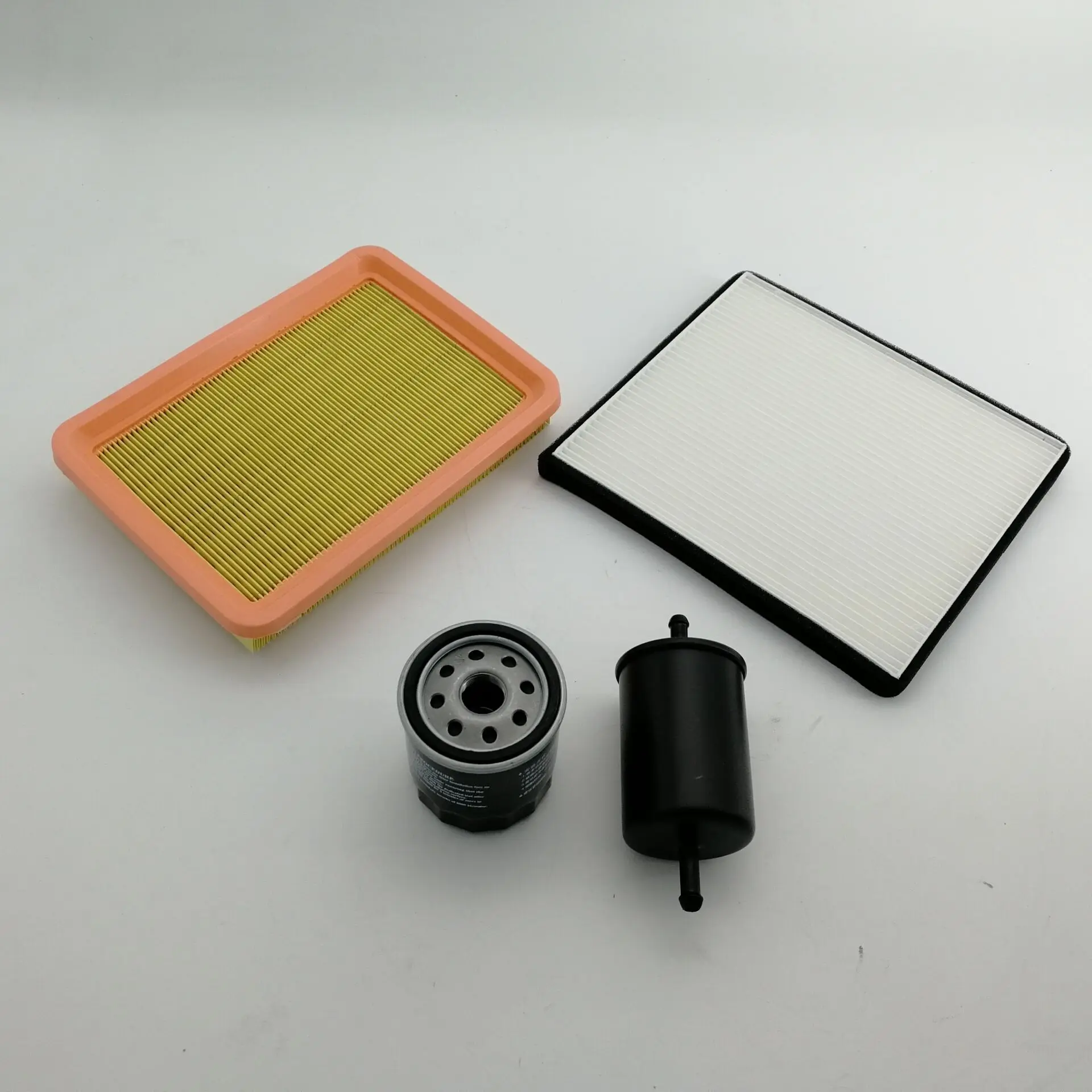 4 pieces a set Air filter oil filter Air conditioning Fuel for LIFAN 520