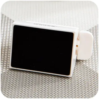 

Creative toothpaste squeezer Personalized goods automatic toothpaste