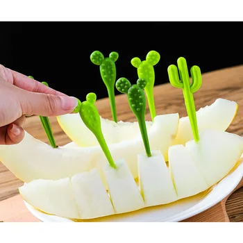 

6pcs/pack Plastic Toothpick Kids Tableware Fruit Fork Green Cactus Fruit Forks Food Picks For Eat Fruit