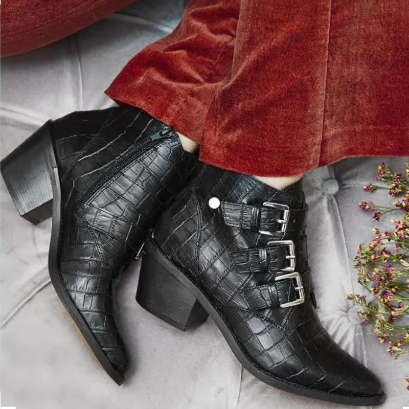 

2019 Women Ankle Boots Sexy 5cm High Heels Lady Leather Low Heels Boots Short Autumn Fetish Stripper Sexy Booties Quality Shoes