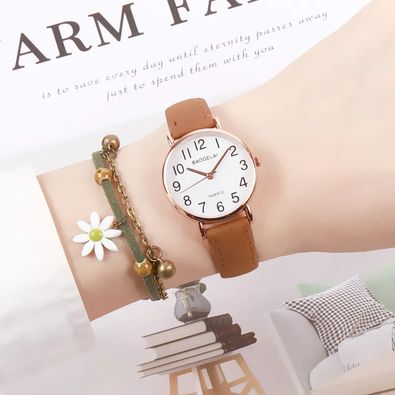 

Simple Style Elegant Retro Women Watches Luxury Ultra-thin Leather Analog Bracelet Quartz Wristwatch Gold Ladies Mini Gift Watch