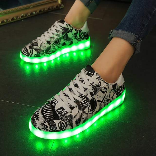 Family Smiles LED Light Up Sneakers Low Top White / Grey Women Shoes US 6.5  / EU 37 - Walmart.com