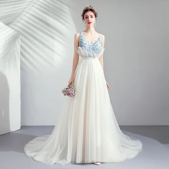 

Chic V Neck Boho Wedding Dresses Country Applique Backless Bridal Gown Sweep Train Straps Robe De Mariée 2020 Vestidos