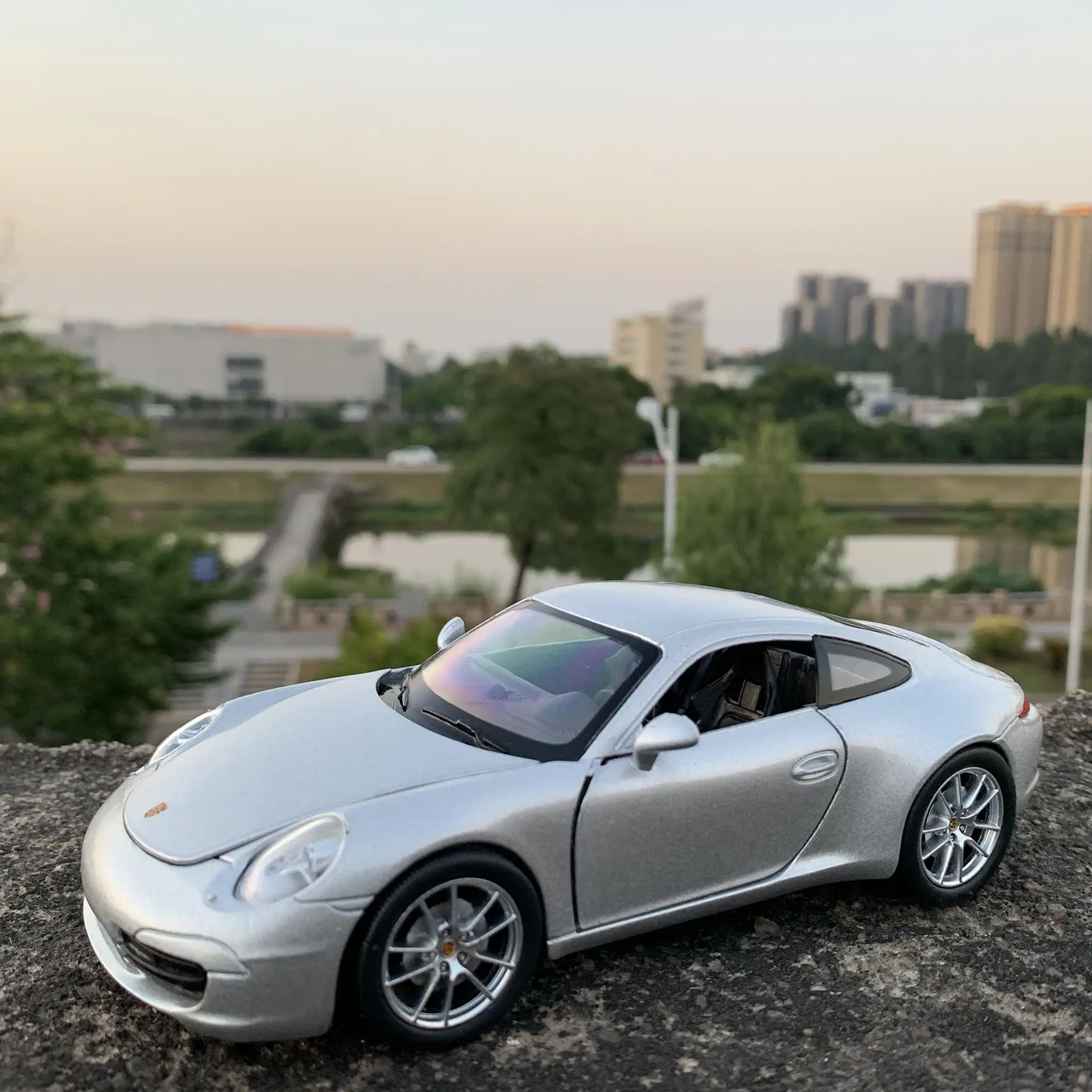 1:24 сплав спортивный автомобиль 911 модель автомобиля длина 18,5 см