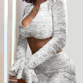 

BKLD Velvet Tracksuit Two Piece Set Women 2019 Autumn Sexy V-neck Flare Long Sleeve Crop Tops And Pants Club Bodycon Fuzzy Set