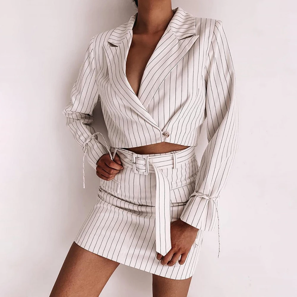 

Elegant Striped Print White Blazer Women Cropped Long Sleeve Jacket Streetwear Korean Jackets 2019 Autumn Black Blazer Cascao