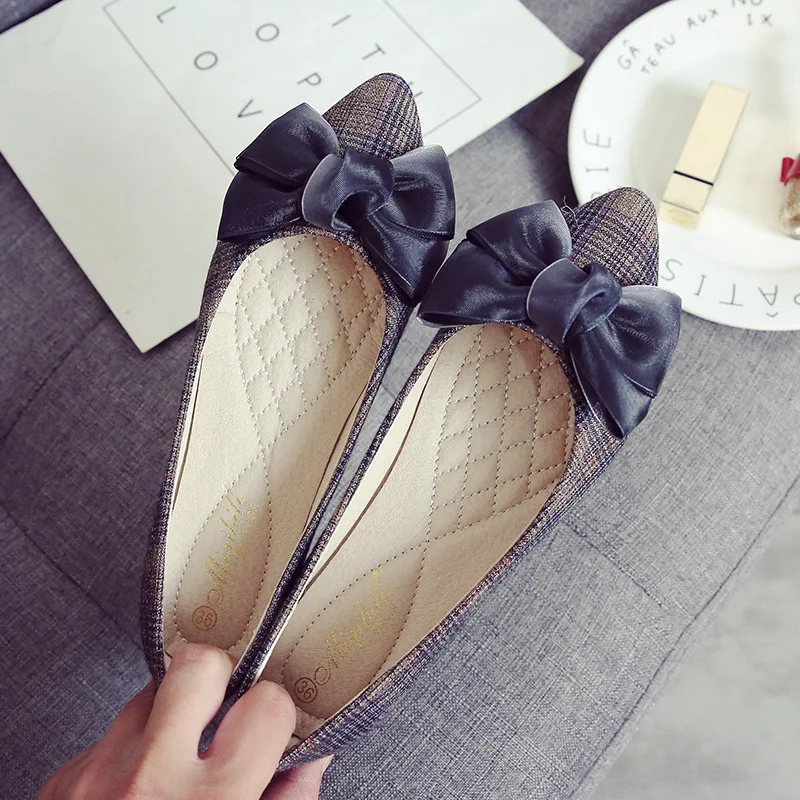 New Plus Size Women Shoes Flats Slip-on Luxury Elegant Ballet Flats Woman Pointed Toe Fashion Plaid Shoes Ladies Casual Loafers