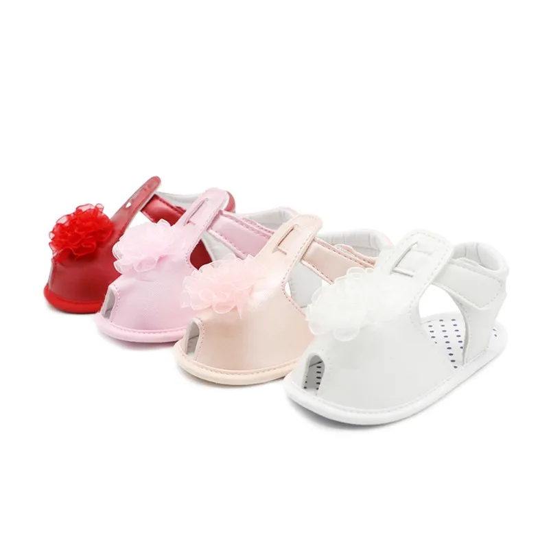 Летняя обувь для маленькой девочки малыш девочка Bebe Твердые вечерние детская обувь для младенцев Цветок День рождения ПУ детские мокасины 0-18 месяцев