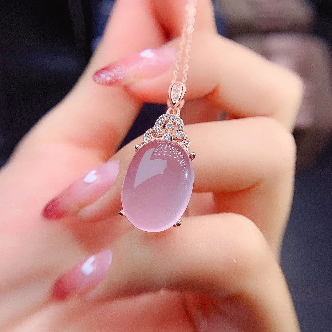 

Женский кулон из серебра 925 пробы с овальным кабошоном