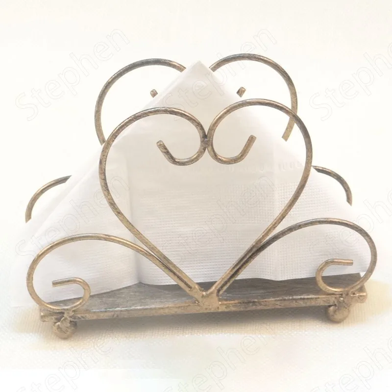 

Creativity Heart-shaped Napkin Holder European Modern Solid Color Iron Frame Tissue Boxes Coffee Table Desktop Paper Towel Box