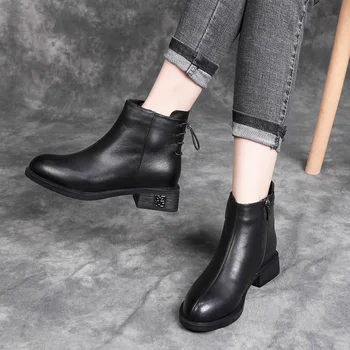 

Martin Boots Women's Back Zipper Chelsea Boots Horse Hairpin Women's Boots Genuine Leather shoes woman