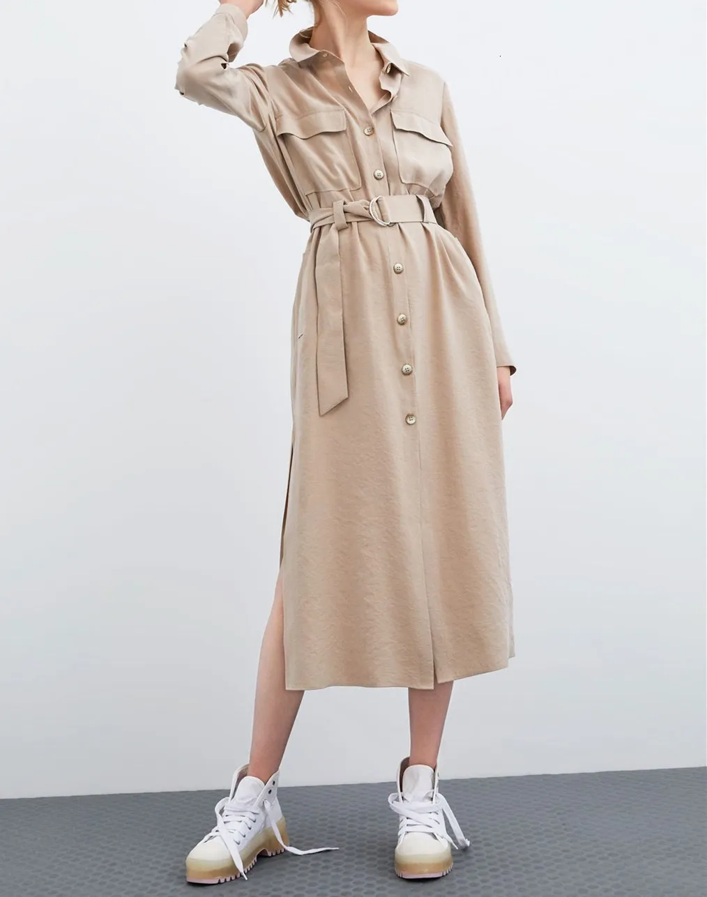 

2019 Spring Summer Women Turn-Down Collar Belt Casual Trench Long Sleeve Long Trench Sashes Buttons Pocket Solid Coats