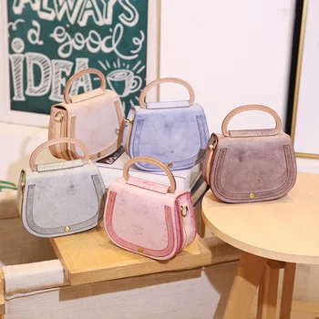 

Small Tote Bags for Women Pink Designer Bags Famous Brand Ladies Shoulder Bag Shell Messenger Bag Mini Handbag High Quality Cute