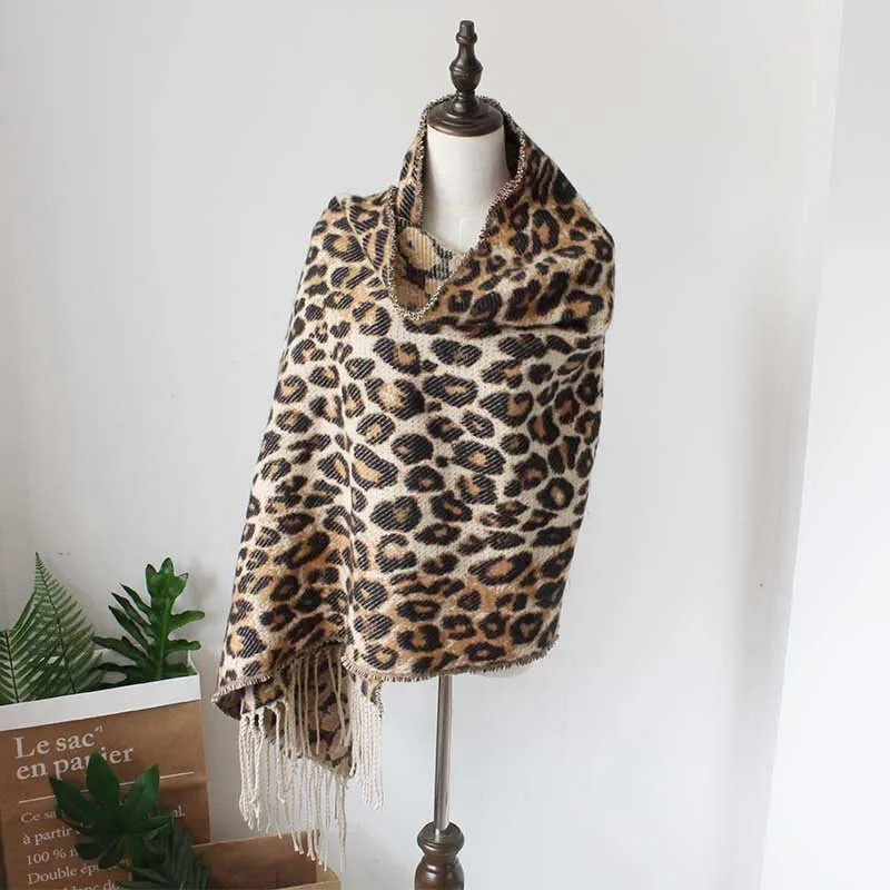 Коричневое пончо леопардовое женское зимний шарф-одеяло теплые мягкие кашемировые плотные длинные женские шарфы с кисточками Poncho2019 Новинка
