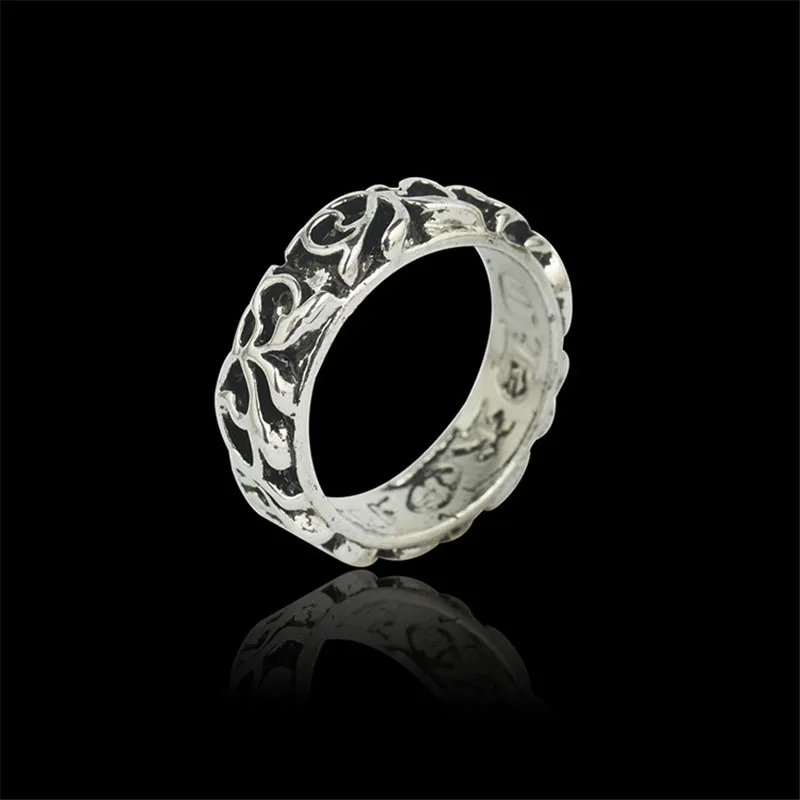 3925611630_261840559