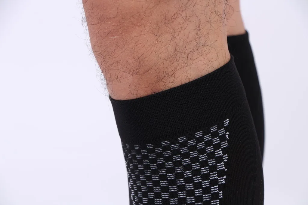 Мужские спортивные носки, модные Компрессионные носки, унисекс, для занятий спортом на открытом воздухе, носки, длинные носки для мужчин