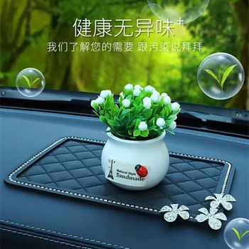 

Car Anti-slip Pad PVC Dashboard Non Slip Grip Decor Pad Mobile Phone Key Holder Feather Mat Auto Interior Storage Accessories
