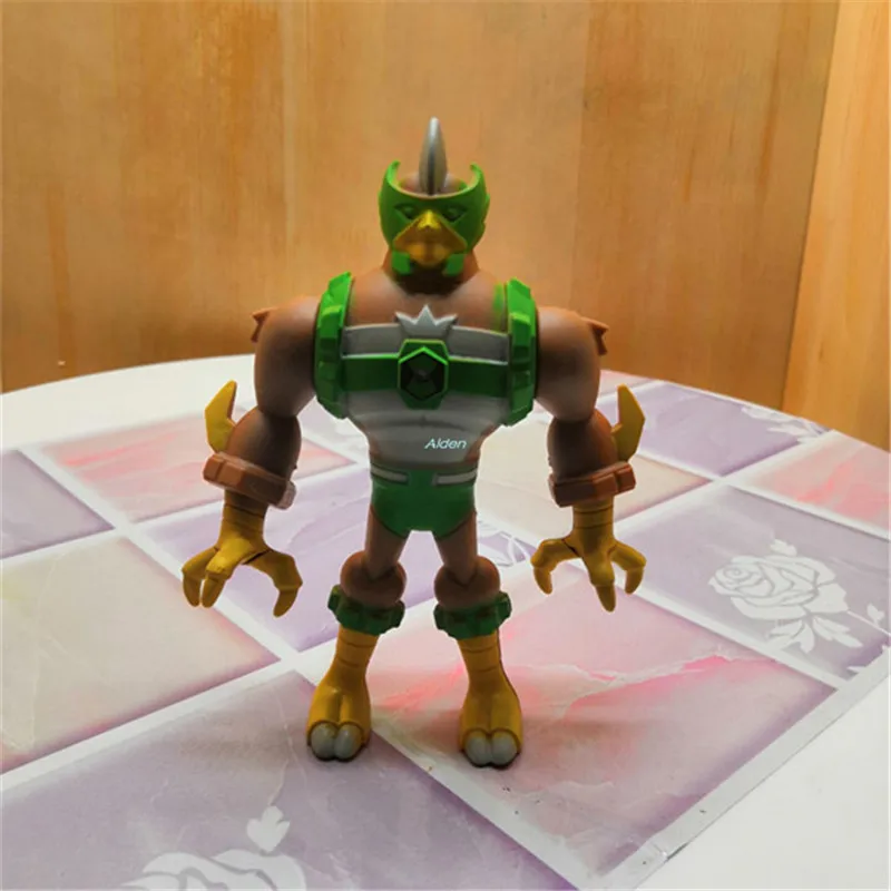 

Ben 10 Swampfire Way Big The Detonator Benmummy Ben Tennyson With LED Light Plastic Action Collectible Model Toy OPP 10CM A19