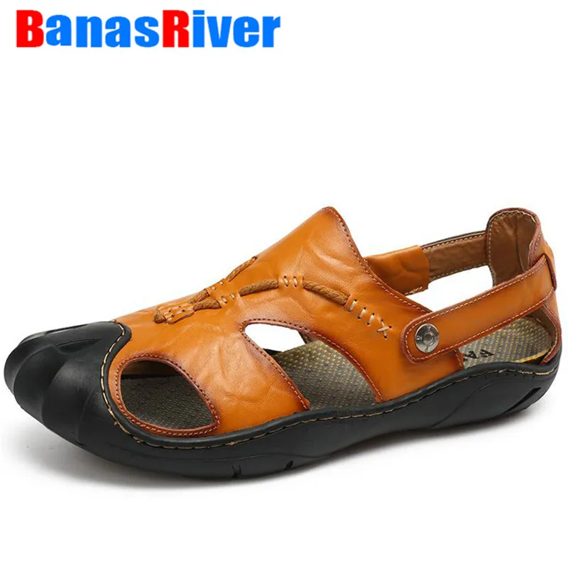 

Men Sandals Leather Beach Brand Casual Split Leather Sneakers Slippers Summer Hollow Breathable Sneakers Outdoor Fashion Slip On