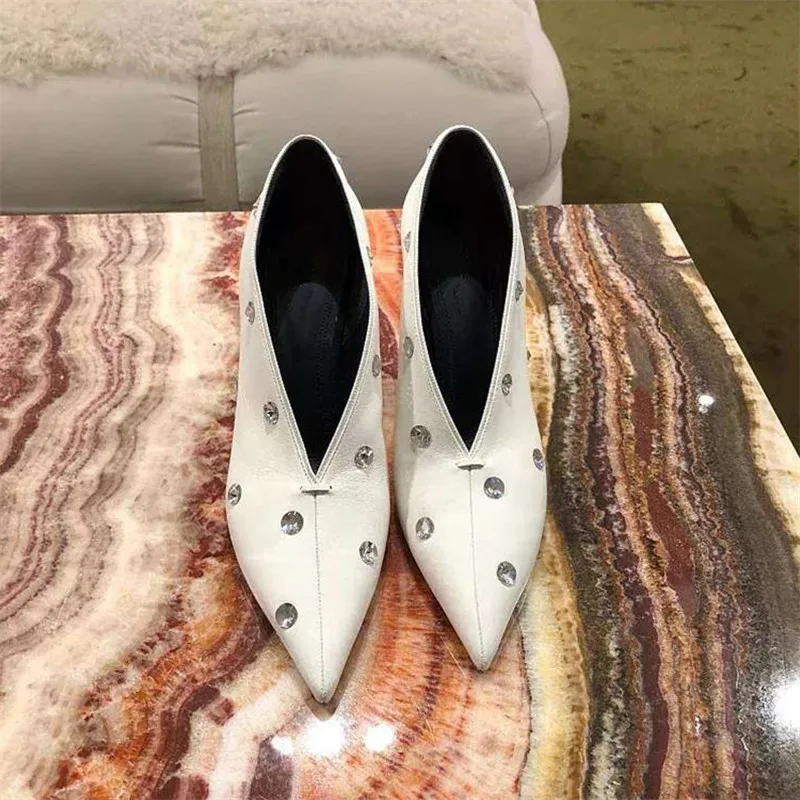 New V-mouth Pumps Women Shoes Sexy Pointed Toe Grandmother Shoe Woman Pumps Shallow Rhinestone Single Lady High Small Heels Shoe