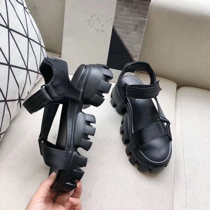 ridged platform heels