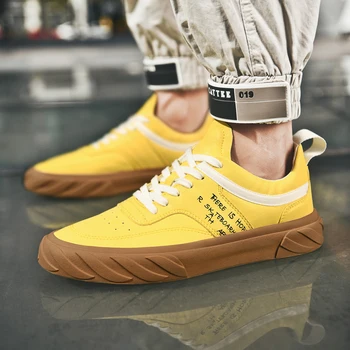 

2020 Hot Youth Casual Shoes For Men Brand Leather Man Casual Sneakers Yellow Lace Up Sneakers For Men Top Quality Men Footwear