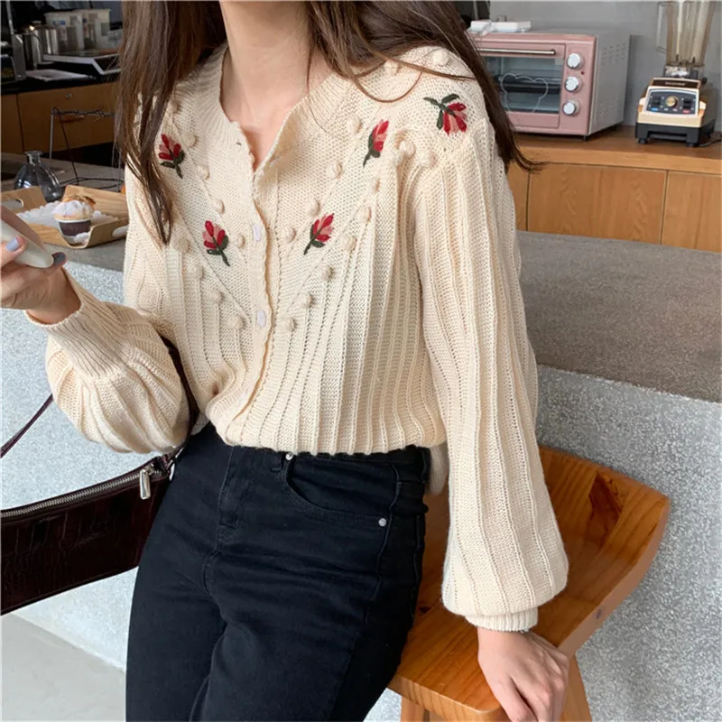 RUGOD Korean New Style O-neck Elegant Knitted Cardigan Flower Embroidery Sweaters Women Fashion