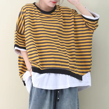 

[EWQ] 2020 Spring Summer New Pattern Round Collar Short Fake Two Piece Striped Patchwork Pullovers Vintage T-shirt Women 3AJ053