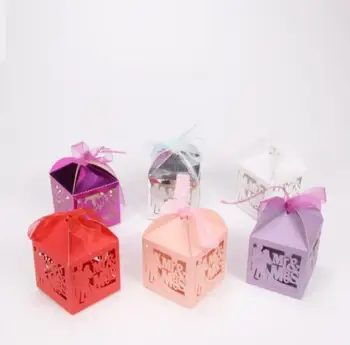 

100pcs Hollow Married MR&MRS Candy Box Beautiful Wedding Favor Boxes Wedding Souvenirs Gift Packing Box